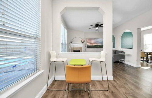 Tranquil 4-BR Oasis With Pool & Backyard Bliss! - Foto 22