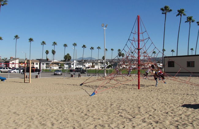 Peach Blossom Across From the Beach - Foto 1