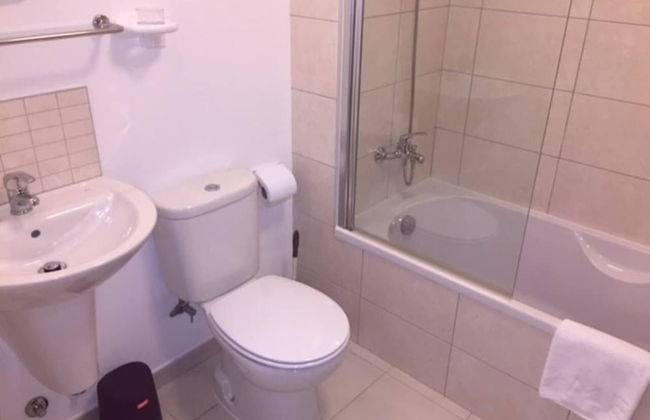 Cozy 1 bed Apartment With Garden and Pool View - Foto 9