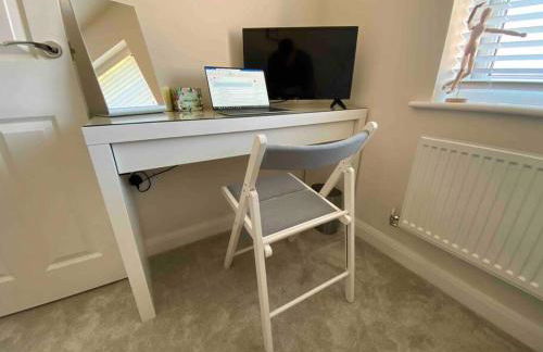 Chester House, Hampton Water 3 bed by Belmont Places - Foto 3