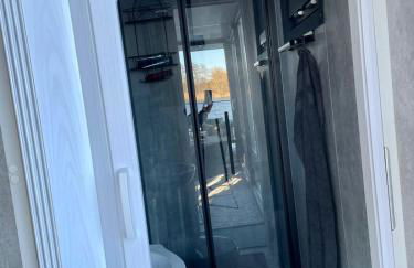 Unique Water Stay Tiny Hausboot für 2 Personen - Foto 15