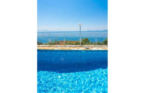 Villa Elia Large Private Pool Walk to Beach Sea Views A C Wifi Car Not Required - 1978 - Photo 54