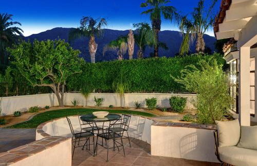 Famous Movie Colony Estate- Casa de Amigos Estate- Ultra Luxe, Pool, Spa, Firepit 4bd, 3.5bth - Foto 35