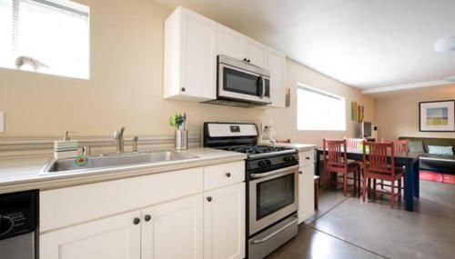 Modern & Open 2BR in Rockridge, Highly Walkable on Oakland Berkeley Border - Foto 3, stove, dishwasher