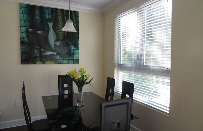 2 Bed 2 Bath in Studio City - Foto 51