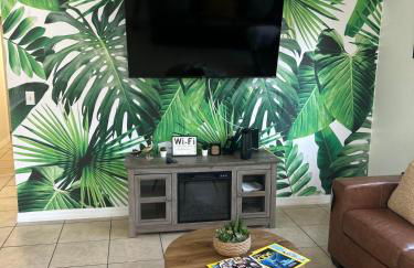 Tropical 3bed 2bath Lakeland Home on corner lot - Foto 7