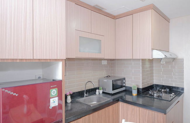 Fully Furnished 2BR Apartment at Pejaten Park Residence - Photo 8