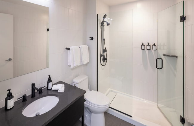 Revival Apartments English Bay - Photo 11