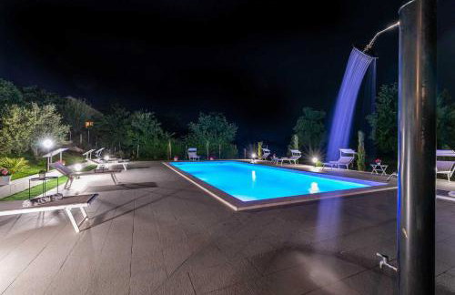 Luxury Villa Maria with large pool - Foto 15