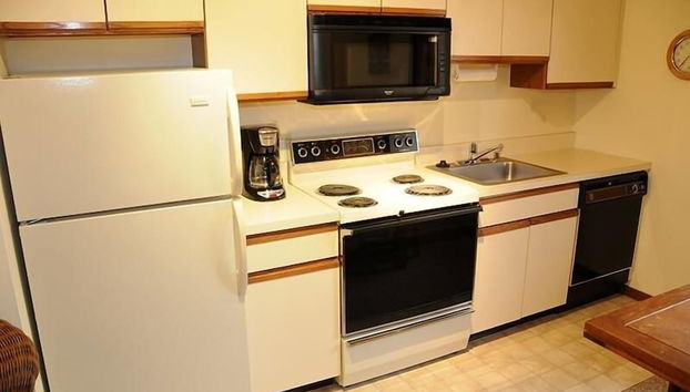 Seven Springs Swiss Mountain 1 Bedroom Standard Condo by RedAwning - Foto 3, Cocina privada