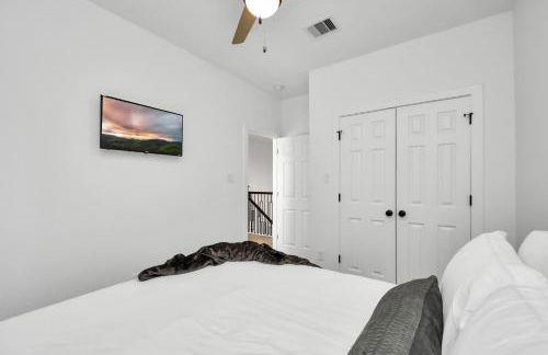 NEW! Grand Luxé Retreat - Modern Luxury - Free Parking - Near Med Center & NRG - Foto 14