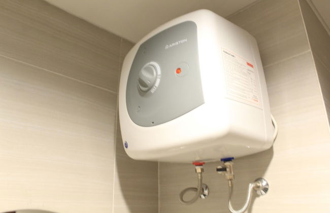 Homey and Comfort Studio at West Vista Apartment - Photo 7