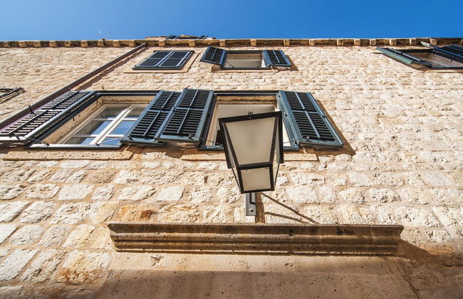 SUNce Palace Apartments with free offsite parking - Foto 39