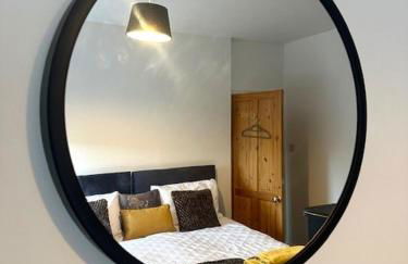 No24Sandbach - Home from Home - Exclusive Dog Friendly House & Garden - Photo 23