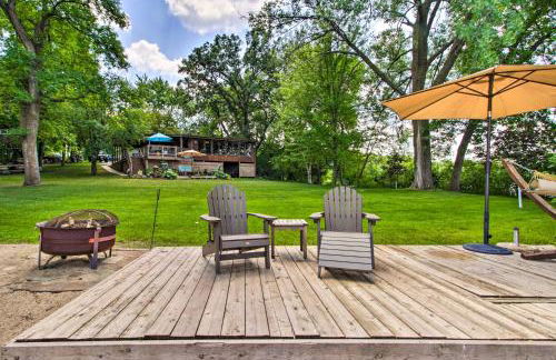 Year-Round Waterfront Getaway Lake Access and Dock! - Foto 23
