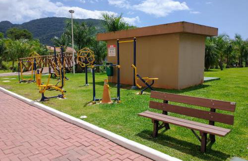 Apto Vista Atlântico com 2 quartos com Ar Cond Wi-Fi TV SMART e Área de lazer - Foto 13