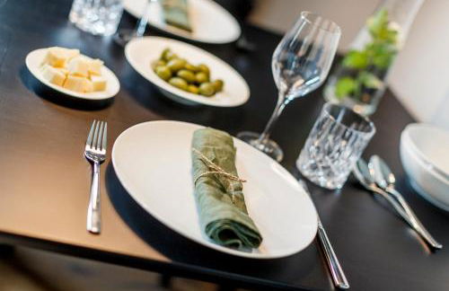 Black F House - Serviced Apartments - Foto 42