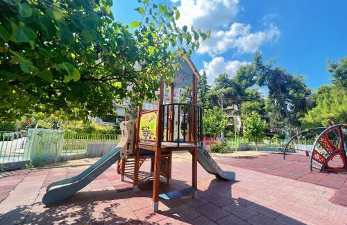 Cozy fairytal garden apartment, Family Friendly, Free parking, 15 Min to Airport - Foto 59