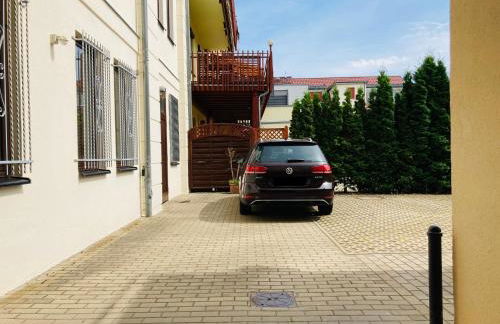 StudioIModernIZentrumIWLANIParkplatzIDisneyPlus - Foto 32