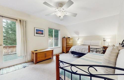 Goss Lake Getaway - Photo 14