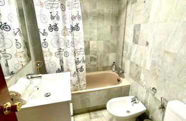 GATU Villa Sol, junto a la playa , piscina, 2 baños, aire cc, terraza, " Preferente mayores de 21 años y familias " - Foto 28