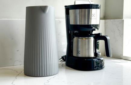 Vista mar em Caiobá com piscina conforto e localização - Foto 33