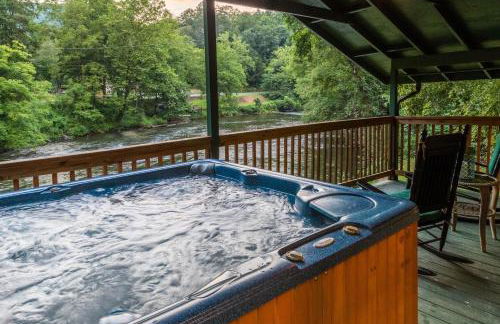 River Romance - Foto 2