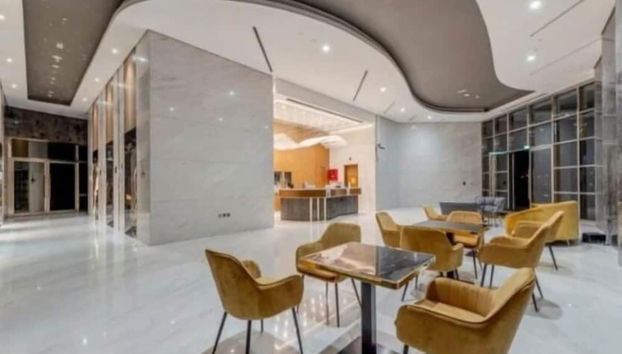 Coin salon dans le hall