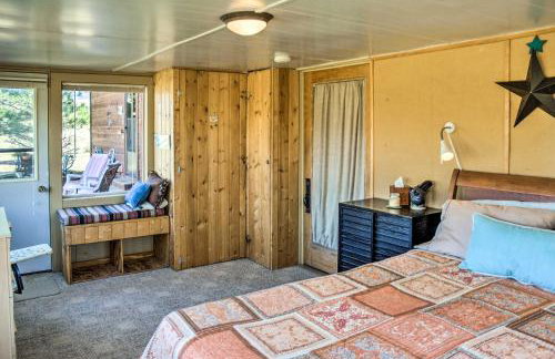 Emigrant Cabin on 10 Acres with BBQ and Peaceful Views - Foto 12