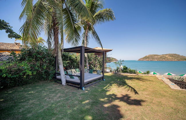 Casa com Cinco Quartos Pé na Areia - Foto 42