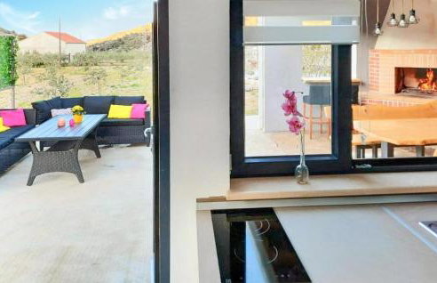 1 Bedroom Beautiful Home In Dol Postira - Foto 6