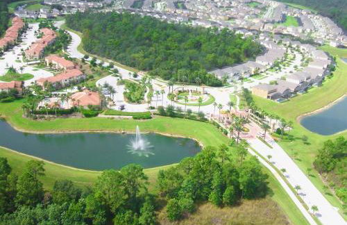 Feel the magic in this huge 7BR Disney Villa! w Theater Arcade Pool Spa - Foto 54