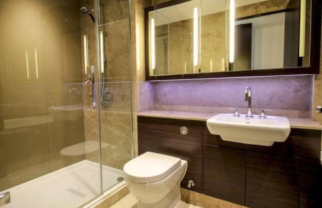 Battersea Reach Luxury Apartments - Photo 11