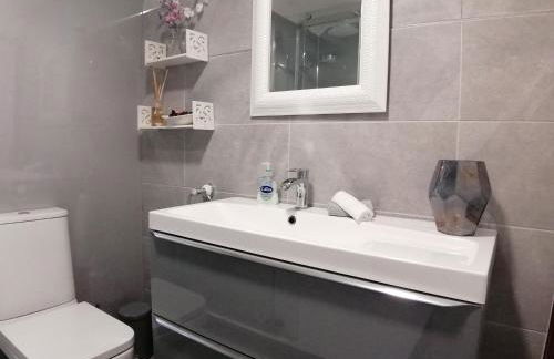 Acer Holiday Cottage Tideswell village Buxton Peak District by Rework Accommodation - Foto 34