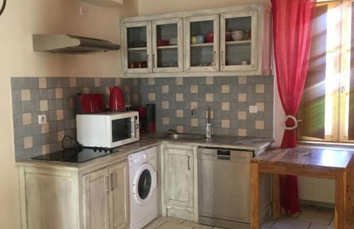 Maison confortable avec balcon au cœur de Cadouin, proche de Dordogne et grands sites touristiques - FR-1-616-196 - Foto 4