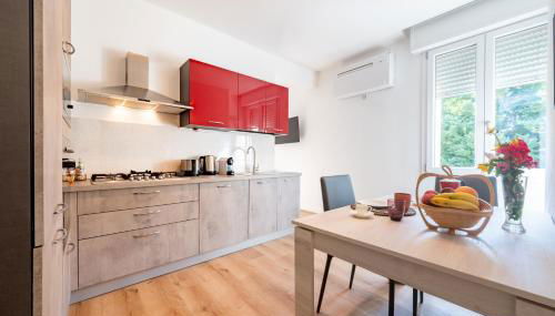 Chic Parma Flat Near City Center - Foto 2