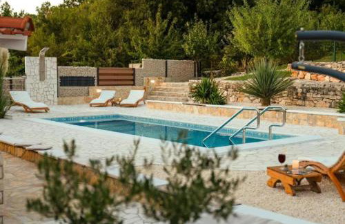 Villa Gabriel - Three Bedroom Villa with Outdoor Pool - Foto 34