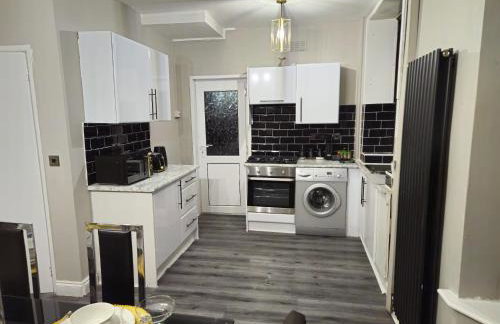 Clifton House, For Holidays, Contractors, Relocation, Work, Etc, Free Parking and Wifi - Foto 35