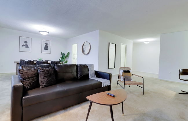 Crystal City Apt Close to Airport - Foto 22