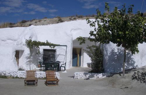 Cuevas Alcobas - Photo 1