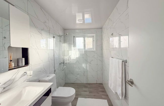 Hillside Condo - 2BR Charming APT Close to Strip! - Foto 11