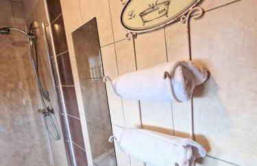 Lomond 5 with Private Hot Tub - Fife - Loch Leven - Lomond Hills - Pet Friendly - Photo 24