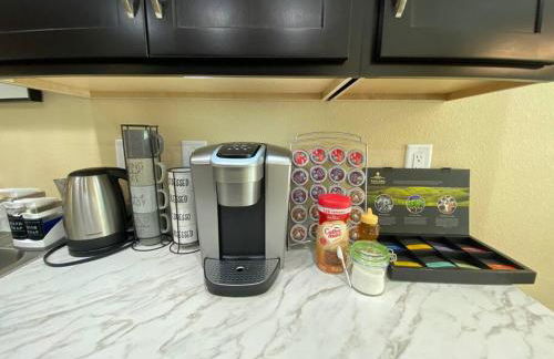 Sundance' Acres Peaceful and Private New House with Hot Tub and Fire Pit - Photo 27