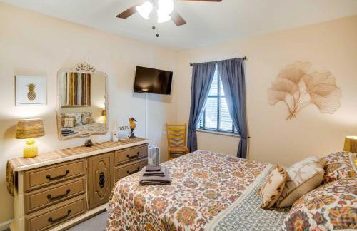 St Simons Island Condo with Deck and Outdoor Shower - Foto 17