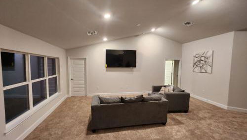 Home away from home - Photo 3