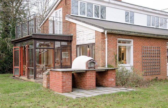 The Shealing, Waldringfield - Photo 1