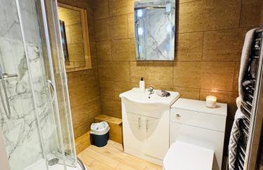 New Road Apartment - 2 Bedrooms - Sleeps 3 - Foto 45