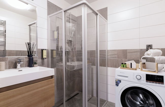 River Apartments - Photo 27