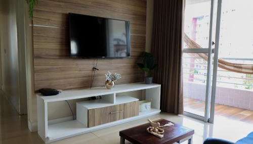 2BR Apt Pool Parking Washing Machine Full Kitchen - Photo 4