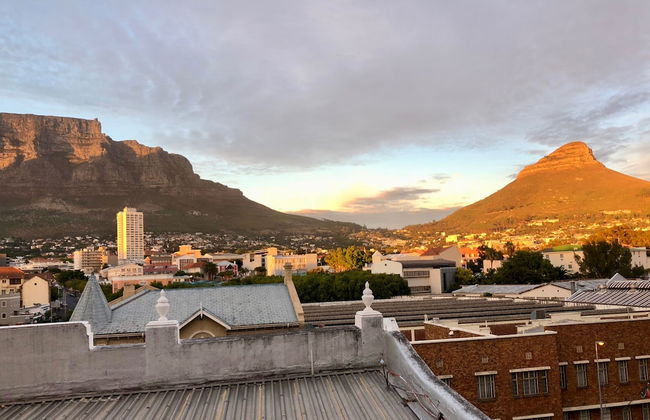 Urban Oasis at The Square - Photo 66